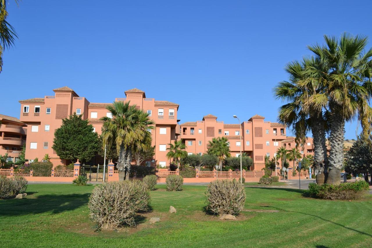 Apartementos Almerimar Golf Exterior photo